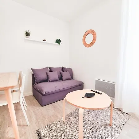 Le Valmy #4 - Cosy Studio - *